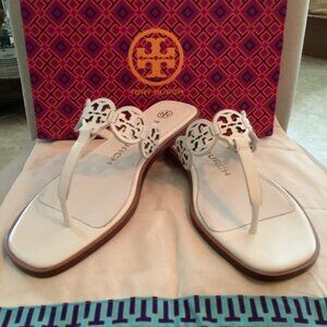 Tory Burch Tiny Miller Leather Thong in new ivory size 6 w/DustbagBNIB, MSRP$228